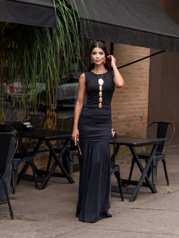 Vestido Longo Alana Sereia Franzido Canelado — Festa e Jantar Preto