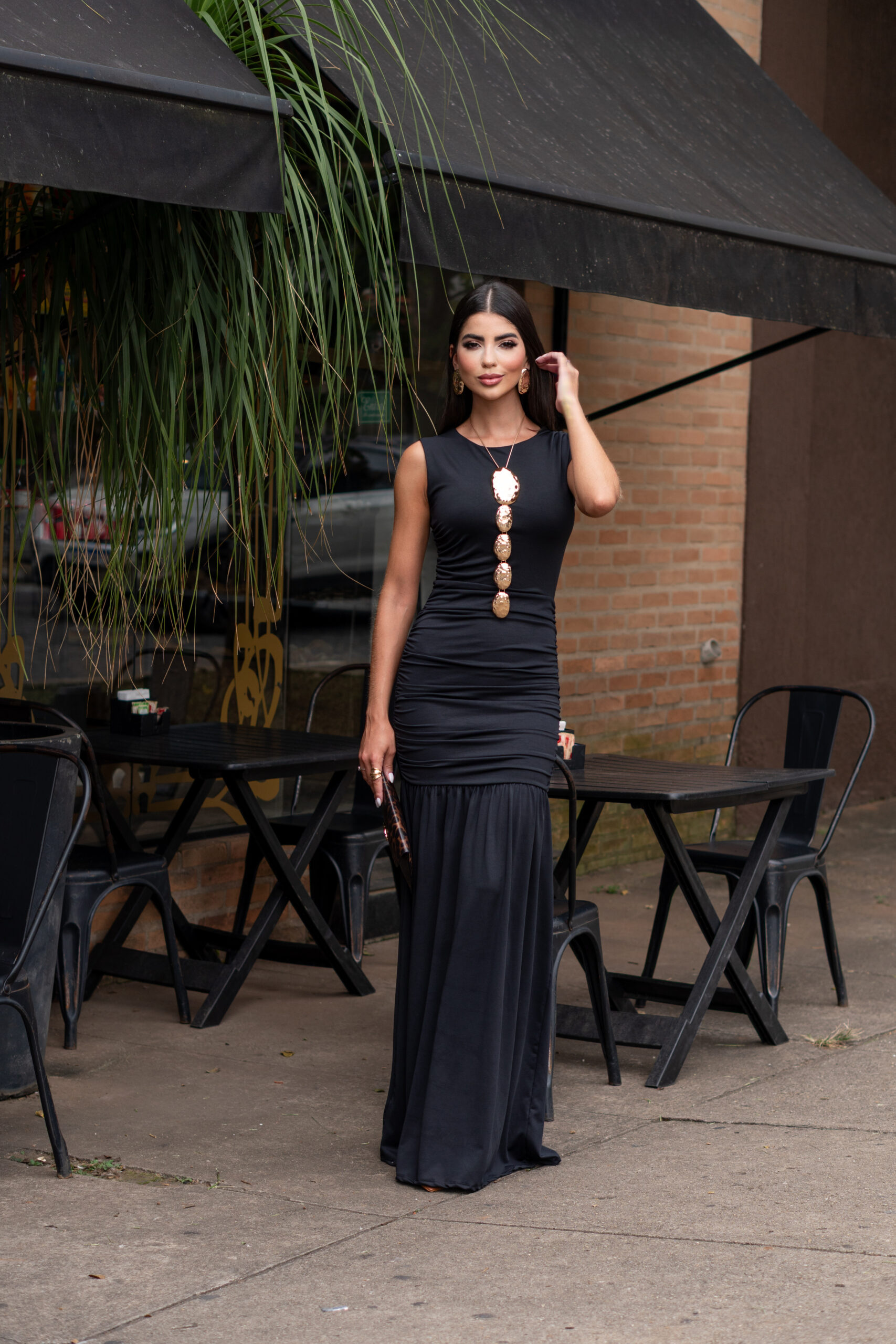 Vestido Longo Alana Sereia Franzido Canelado — Festa e Jantar Preto