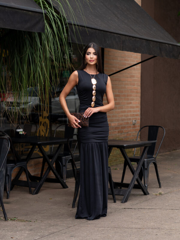 Vestido Longo Alana Sereia Franzido Canelado — Festa e Jantar Preto