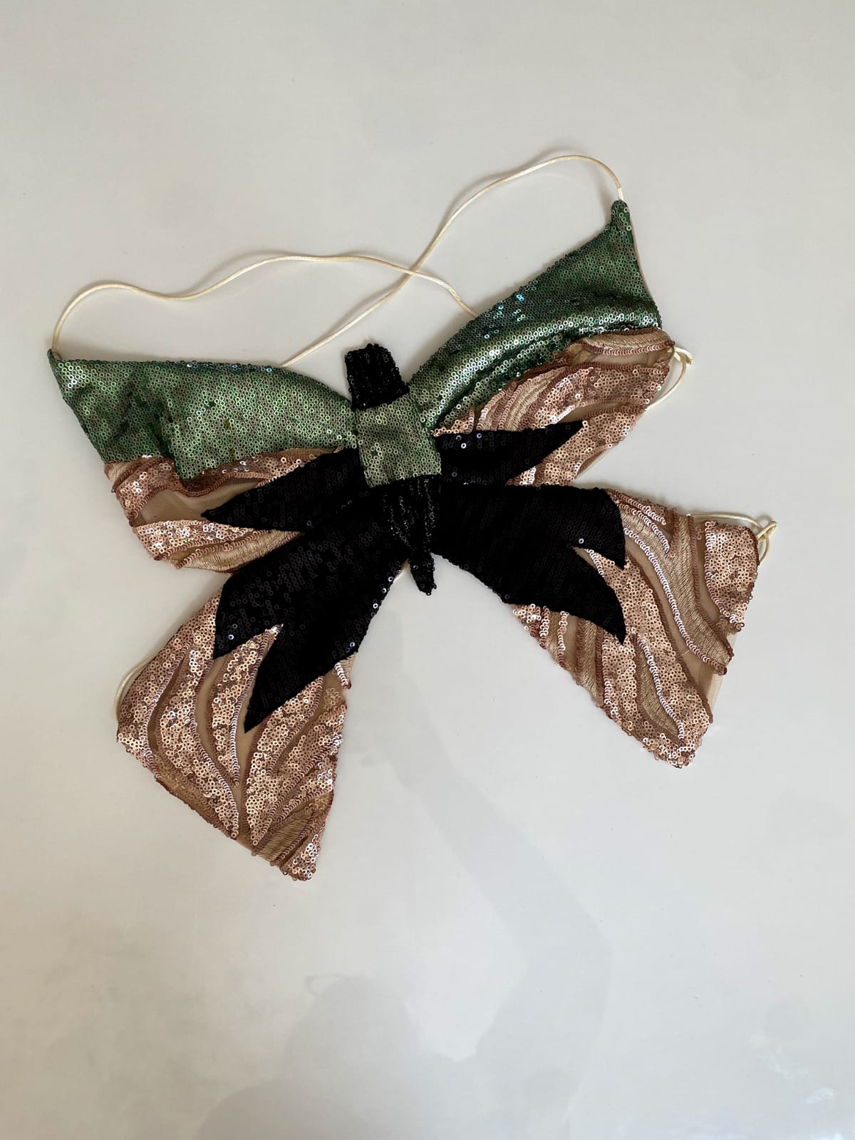 Blusa Cropped Borboleta Feminina Moderna