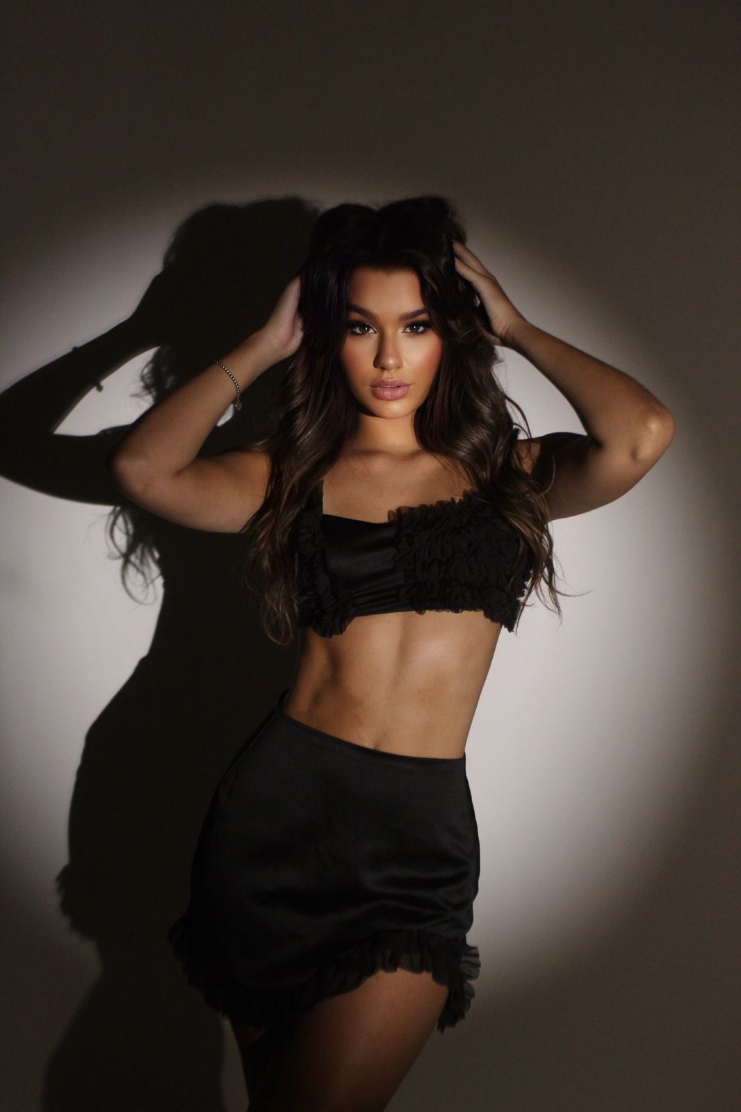 Blusa Cropped Isla Feminina Moderna