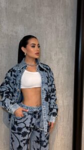 Conjunto Jeans Bordado Flores