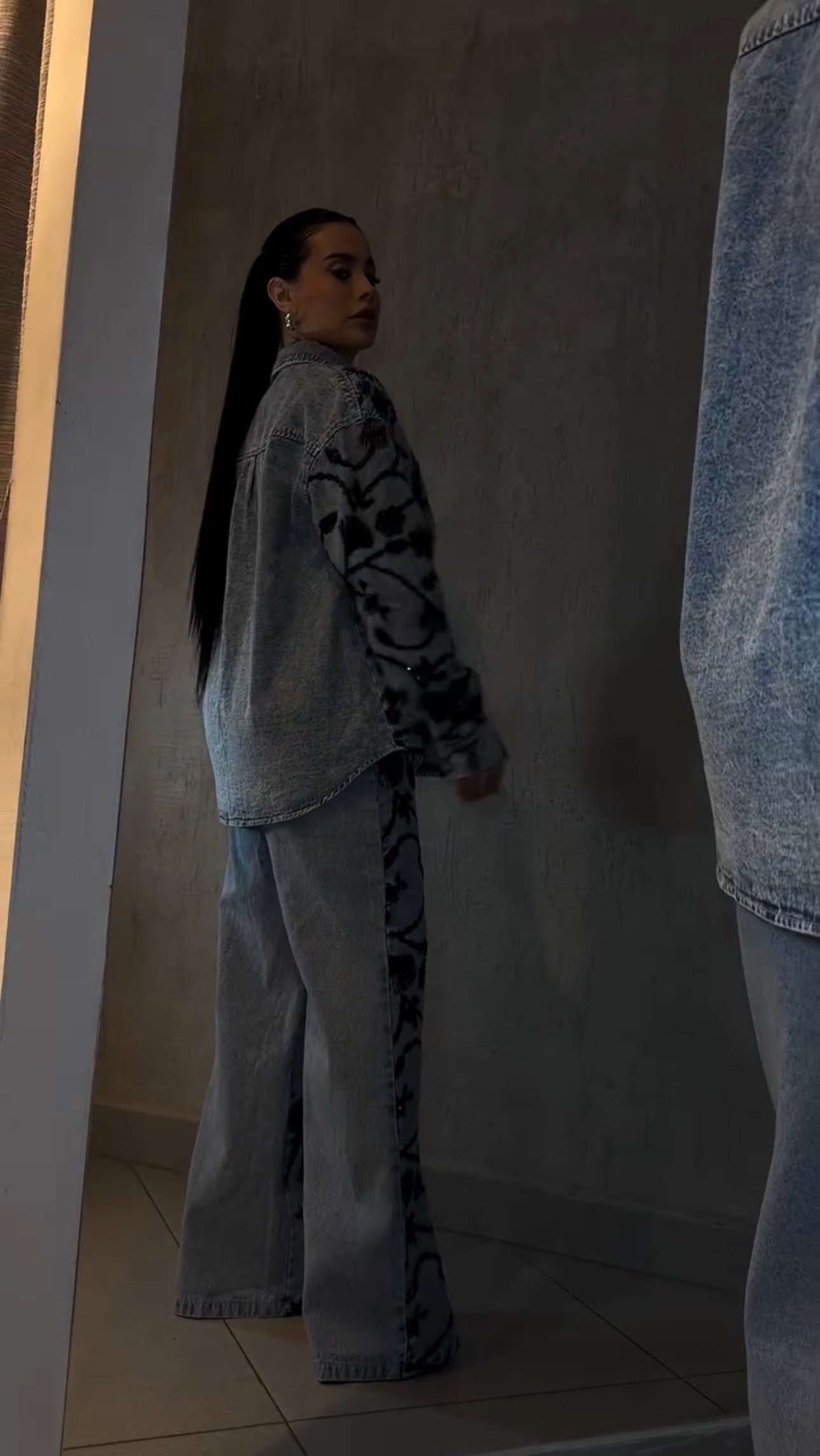 Conjunto Jeans Bordado Flores