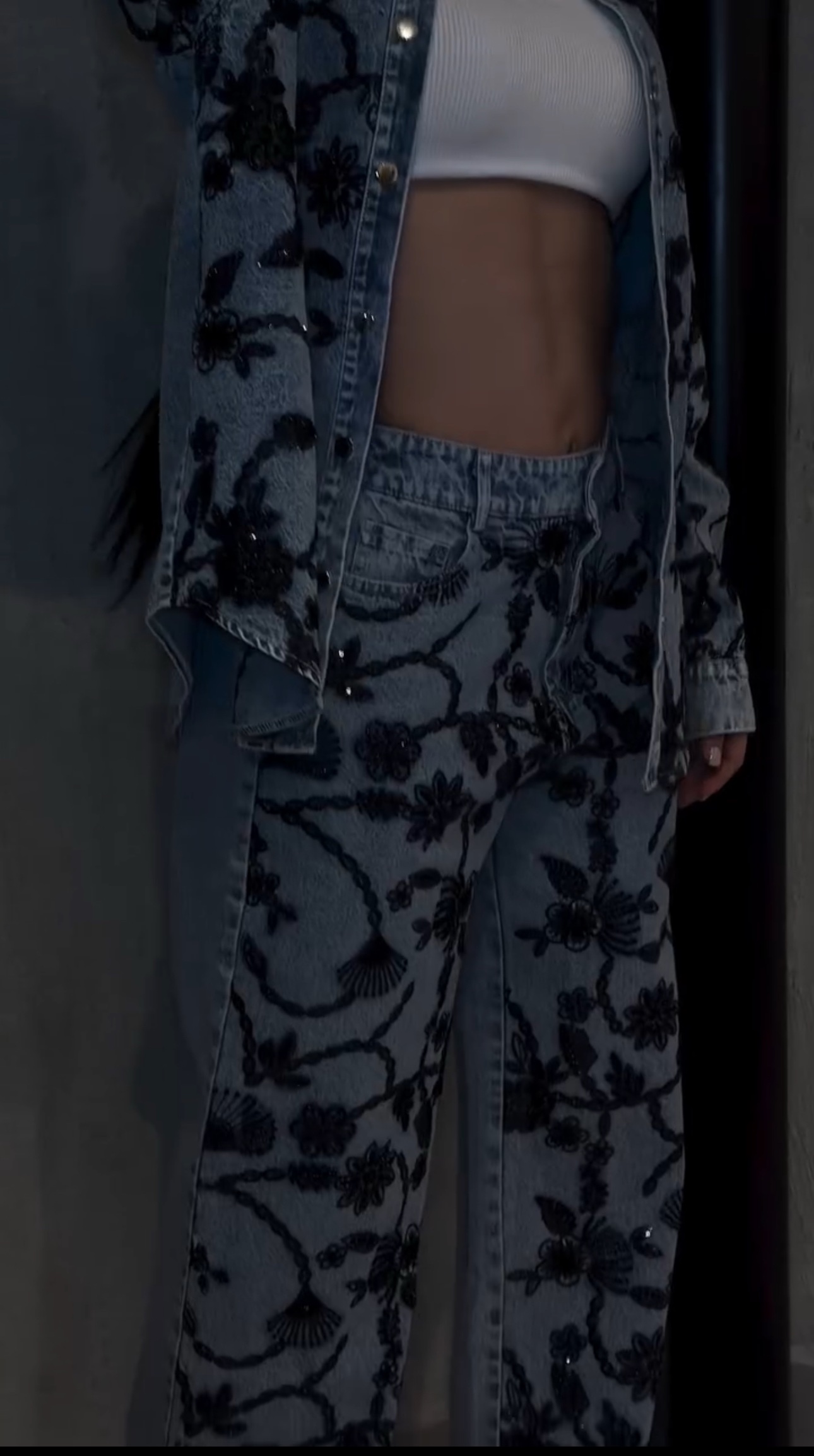 Conjunto Jeans Bordado Flores