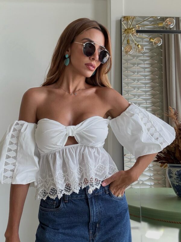 Cropped Ombro a Ombro Laise com Laco