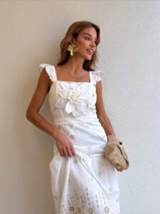 Vestido Longo Laise Floral Branco com Babado Feminino Elegante