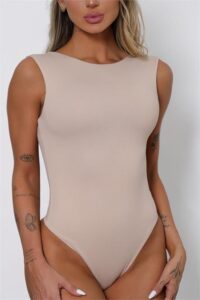 Blusa Regata Decote Canoa Cavado Meg Feminina Moderna