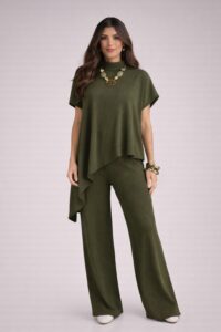 Conjunto Assimétrico Feminino Elegante