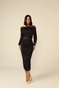 Saia Midi Ana Luiza Preta Feminina Elegante